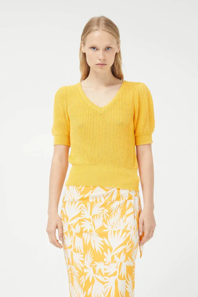 V-Neck Sweter - Yellow