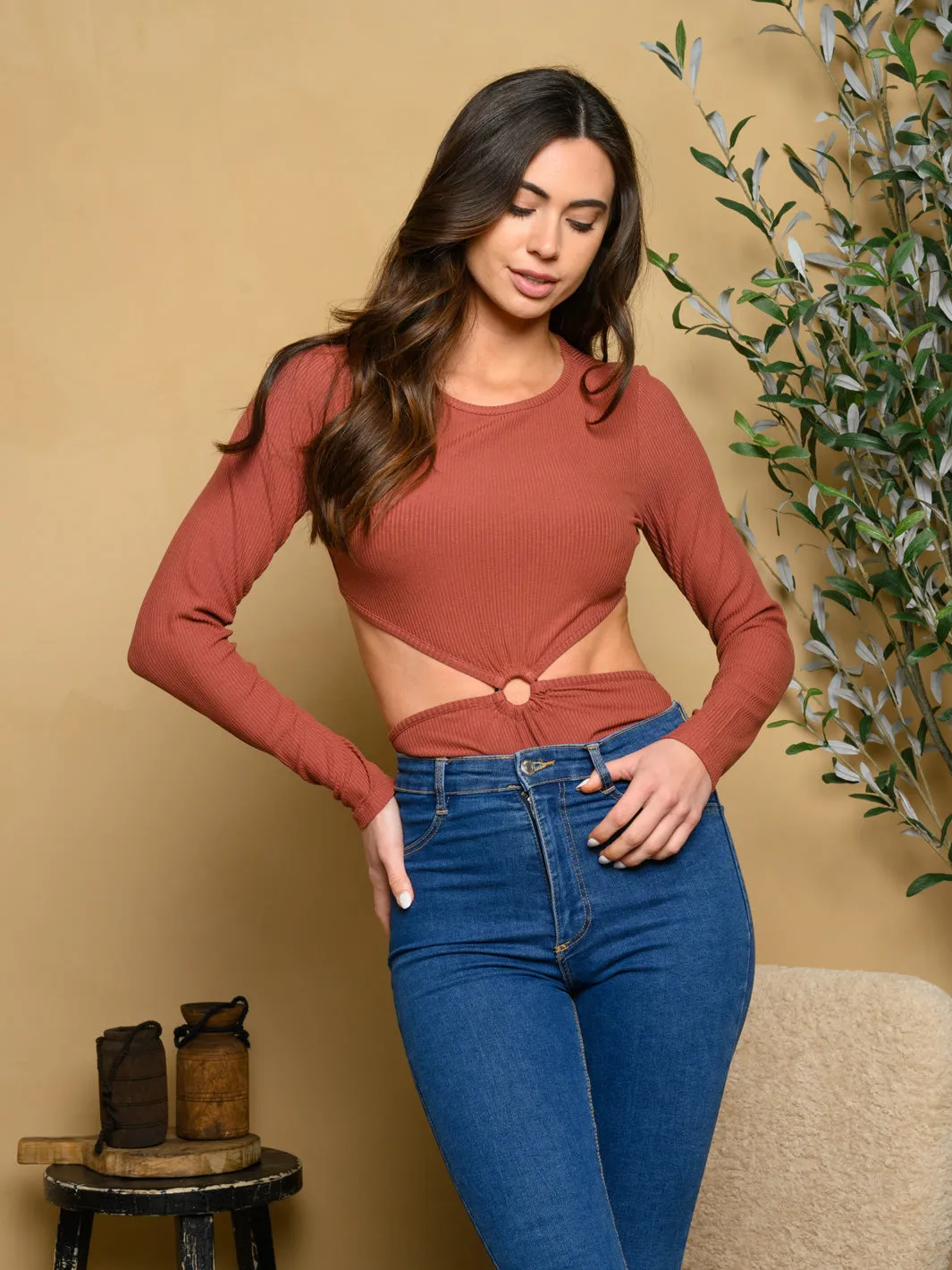 WOMEN'S LONG SLEEVE O RING CUTOUT BODYSUIT