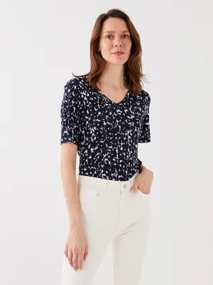 Women's V-Neck Patterned Short Sleeve T-Shirt