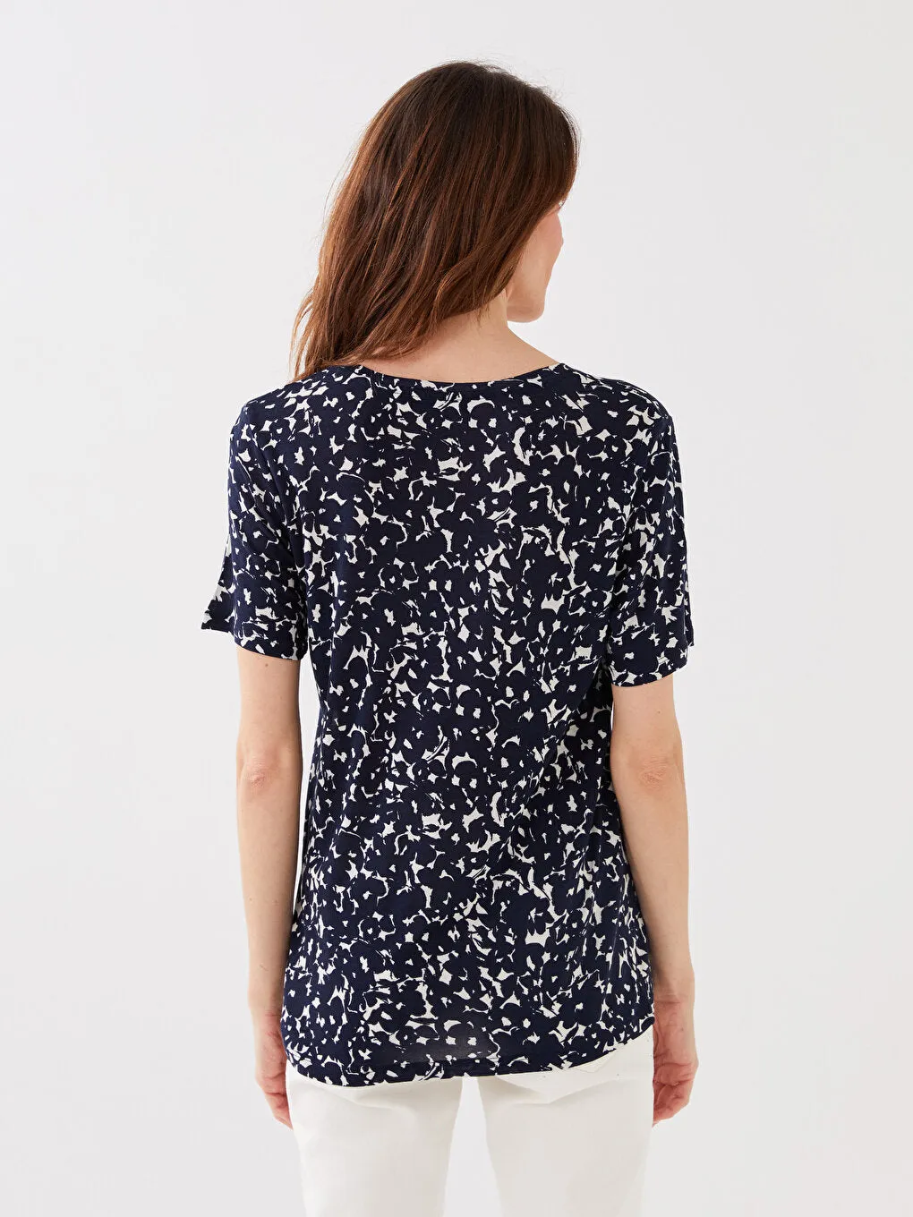 Women's V-Neck Patterned Short Sleeve T-Shirt